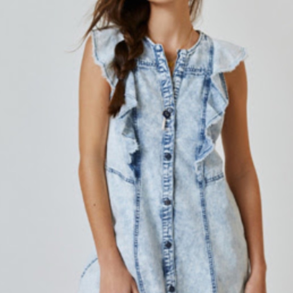 PILCRO FLUTTER-SLEEVE BUTTONDOWN TUNIC DRESS
